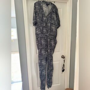 Long Tall Sally 16 Graphic Utility Jumpsuit,Zippered, Short Sleeves, NWOT